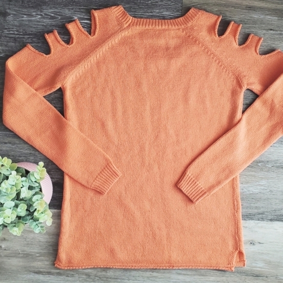 G by Guess Peekaboo Shoulder Sweater in Sherbet - Picture 6 of 14